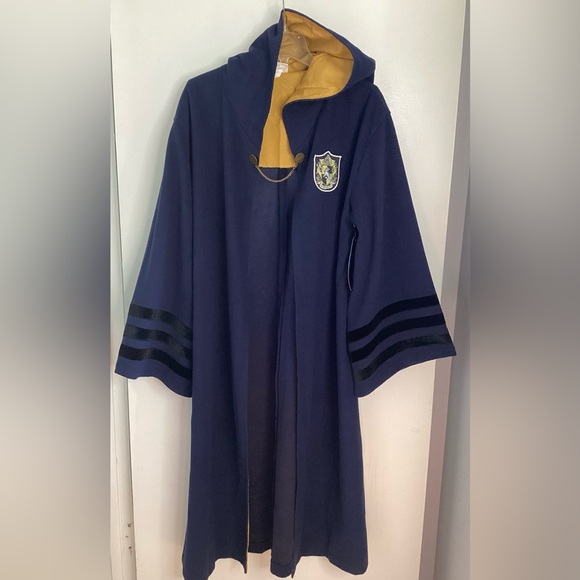 1920s Hogwarts Hufflepuff Blue Robe with Black Accents Adult OS - Picture 2 of 16